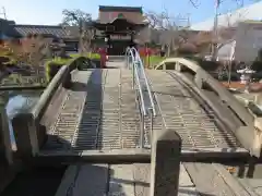 六孫王神社の建物その他