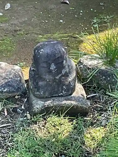 宝泰寺の像