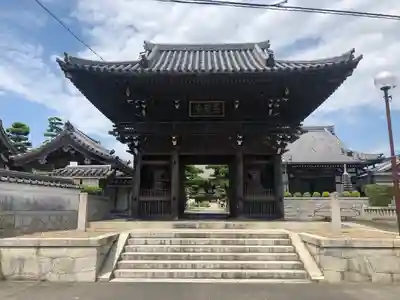 常楽寺の山門・神門