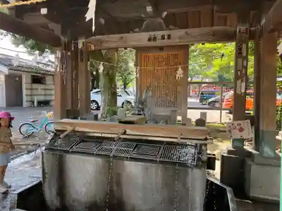 真清田神社の手水舎