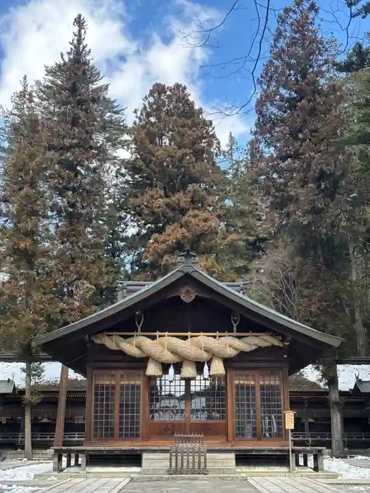 諏訪大社下社春宮(長野県)