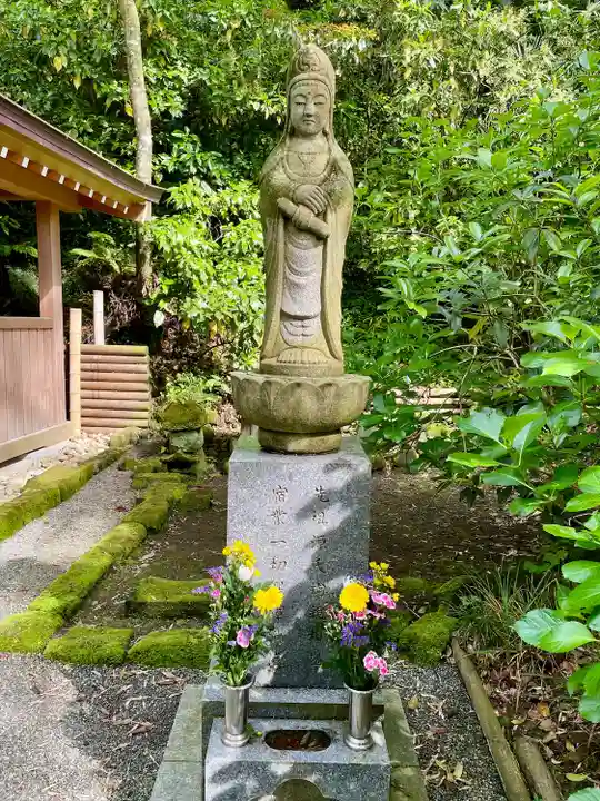 蛇苦止明神(蛇苦止堂)(神奈川県)