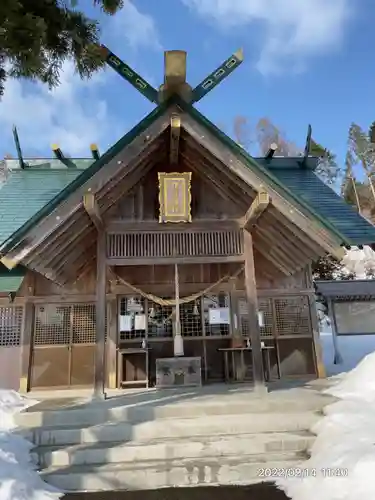 壮瞥神社の本殿