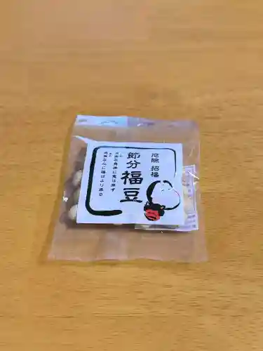 阿佐ヶ谷神明宮の{uncategorized: "未分類", other: "その他", undefined: "問題あり", building: "その他建物", grave: "お墓", sacred_gate: "鳥居", guardian: "狛犬", statue: "像", buddha: "仏像", history: "歴史", nature: "自然", garden: "庭園", animal: "動物", pagoda: "塔", temizu: "手水舎", mountain_gate: "山門・神門", sanctuary: "本殿・本堂", subordinate: "末社・摂社", art: "芸術", scenery: "景色", jizo: "地蔵", ema: "絵馬", goshuin: "御朱印", omikuji: "おみくじ", items: "授与品その他", amulet: "お守り", goshuincho: "御朱印帳", eats: "食事", festival: "お祭り", votive_dance: "神楽", shichigosan: "七五三参", wedding: "結婚式", experience: "体験その他", initially: "初詣", around: "周辺", anti_infection: "感染症対策"}