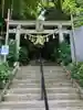 座間神社の鳥居