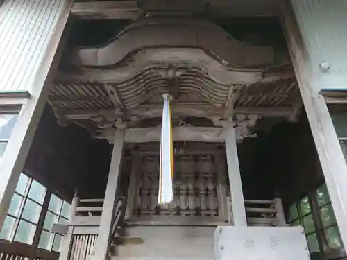 白山神社の本殿・本堂