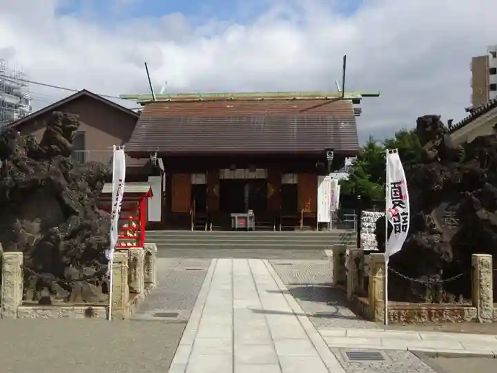 鶴見神社の本殿・本堂