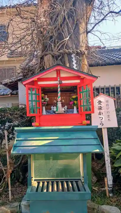 愛染堂勝鬘院の末社・摂社