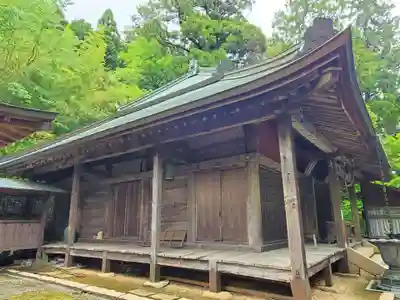 多聞寺の本殿・本堂