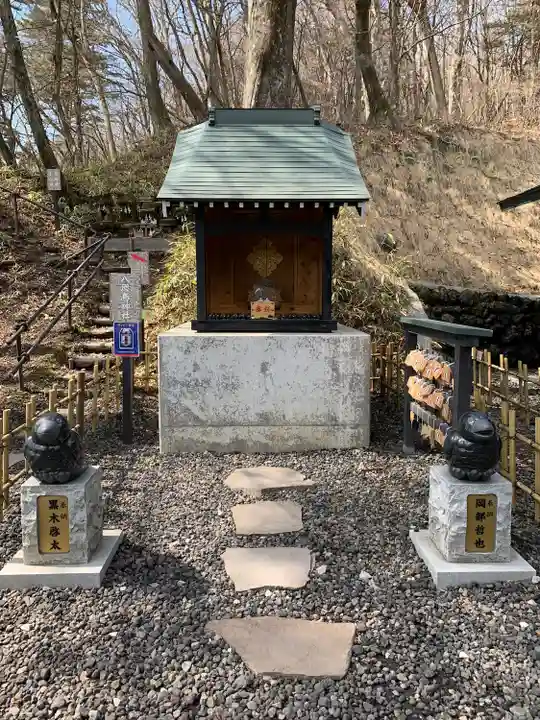 熊野皇大神社の末社・摂社