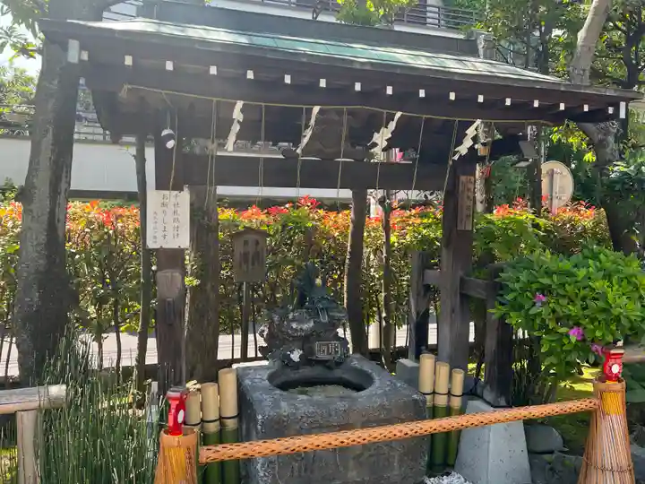 高木神社の手水舎