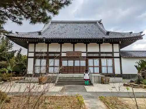 高蔵寺の本殿