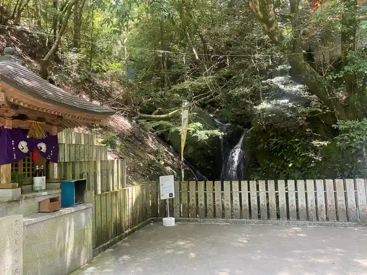 大本山七宝瀧寺(大阪府)