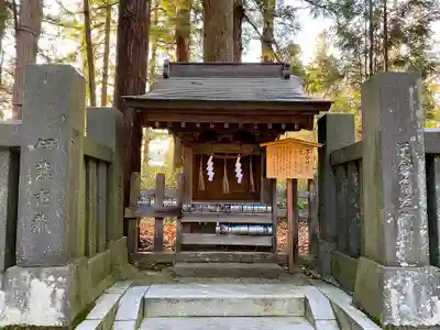 諏訪大社下社春宮の末社・摂社