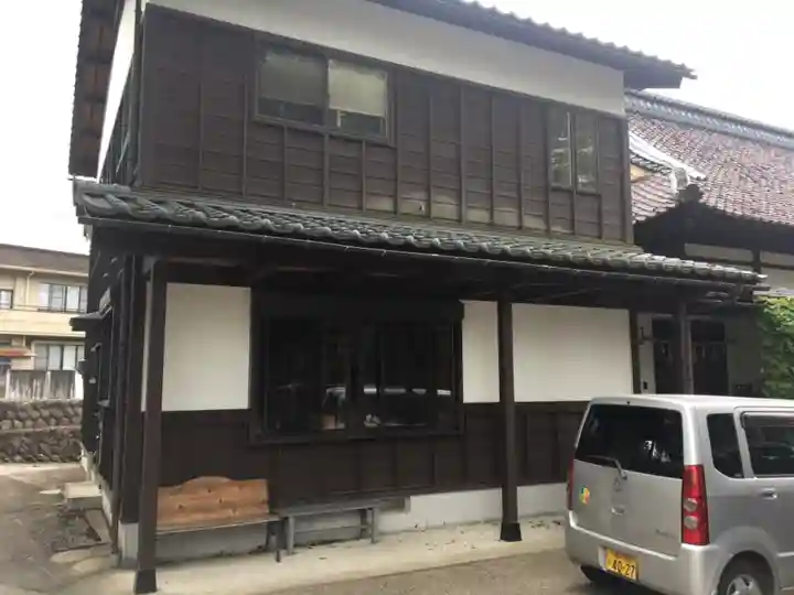 神明神社のその他建物