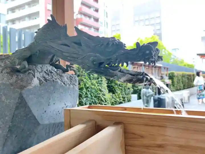 水天宮の{uncategorized: "未分類", other: "その他", undefined: "問題あり", building: "その他建物", grave: "お墓", sacred_gate: "鳥居", guardian: "狛犬", statue: "像", buddha: "仏像", history: "歴史", nature: "自然", garden: "庭園", animal: "動物", pagoda: "塔", temizu: "手水舎", mountain_gate: "山門・神門", sanctuary: "本殿・本堂", subordinate: "末社・摂社", art: "芸術", scenery: "景色", jizo: "地蔵", ema: "絵馬", goshuin: "御朱印", omikuji: "おみくじ", items: "授与品その他", amulet: "お守り", goshuincho: "御朱印帳", eats: "食事", festival: "お祭り", votive_dance: "神楽", shichigosan: "七五三参", wedding: "結婚式", experience: "体験その他", initially: "初詣", around: "周辺", anti_infection: "感染症対策"}