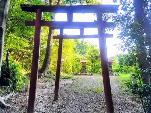 齋山稲荷社の鳥居