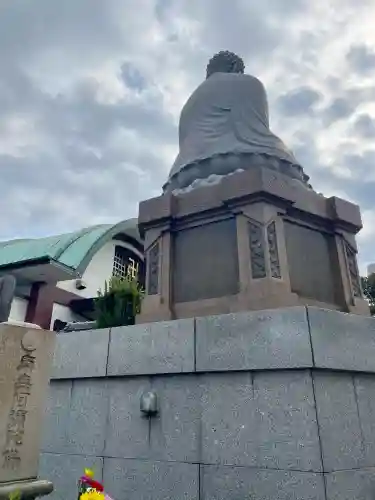常光寺の{uncategorized: "未分類", other: "その他", undefined: "問題あり", building: "その他建物", grave: "お墓", sacred_gate: "鳥居", guardian: "狛犬", statue: "像", buddha: "仏像", history: "歴史", nature: "自然", garden: "庭園", animal: "動物", pagoda: "塔", temizu: "手水舎", mountain_gate: "山門・神門", sanctuary: "本殿・本堂", subordinate: "末社・摂社", art: "芸術", scenery: "景色", jizo: "地蔵", ema: "絵馬", goshuin: "御朱印", omikuji: "おみくじ", items: "授与品その他", amulet: "お守り", goshuincho: "御朱印帳", eats: "食事", festival: "お祭り", votive_dance: "神楽", shichigosan: "七五三参", wedding: "結婚式", experience: "体験その他", initially: "初詣", around: "周辺", anti_infection: "感染症対策"}