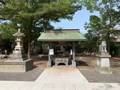 丸亀春日神社の手水舎