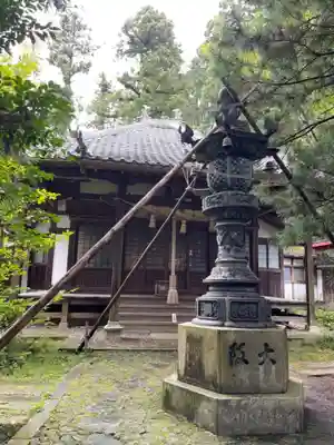 興法寺の本殿・本堂