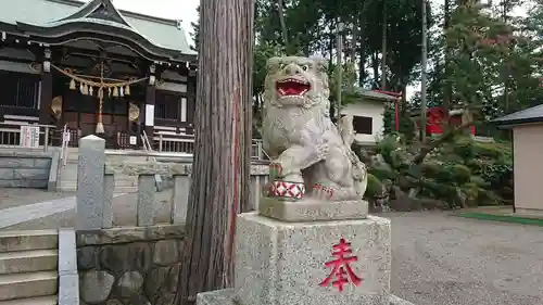 杉山神社の狛犬