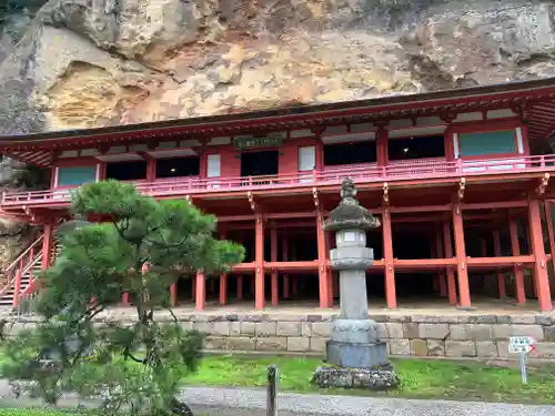 達谷西光寺の建物その他