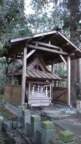 熊野神社の本殿