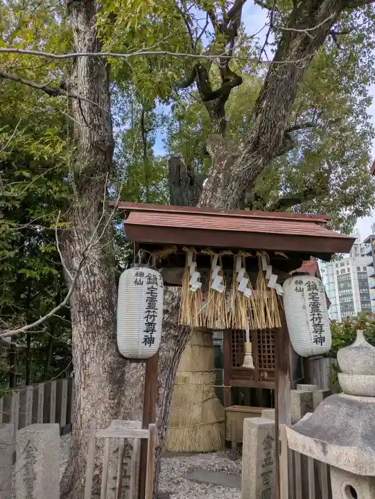 堀越神社の{uncategorized: "未分類", other: "その他", undefined: "問題あり", building: "その他建物", grave: "お墓", sacred_gate: "鳥居", guardian: "狛犬", statue: "像", buddha: "仏像", history: "歴史", nature: "自然", garden: "庭園", animal: "動物", pagoda: "塔", temizu: "手水舎", mountain_gate: "山門・神門", sanctuary: "本殿・本堂", subordinate: "末社・摂社", art: "芸術", scenery: "景色", jizo: "地蔵", ema: "絵馬", goshuin: "御朱印", omikuji: "おみくじ", items: "授与品その他", amulet: "お守り", goshuincho: "御朱印帳", eats: "食事", festival: "お祭り", votive_dance: "神楽", shichigosan: "七五三参", wedding: "結婚式", experience: "体験その他", initially: "初詣", around: "周辺", anti_infection: "感染症対策"}