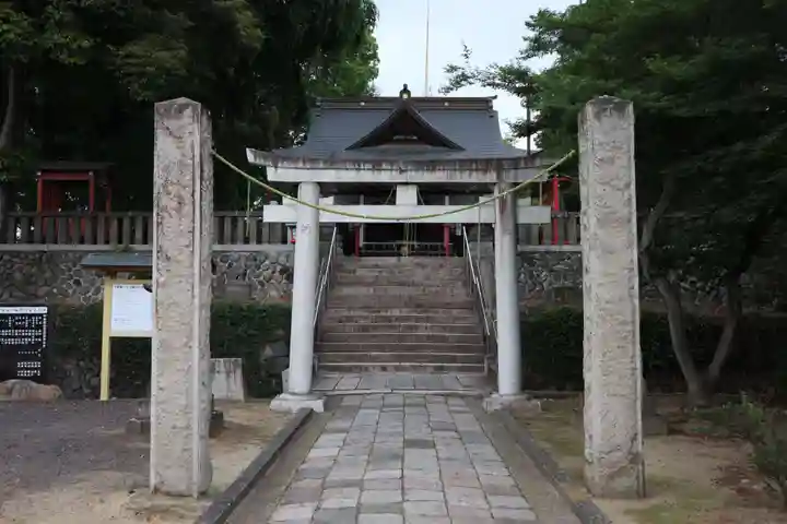 下野國一社八幡宮の鳥居