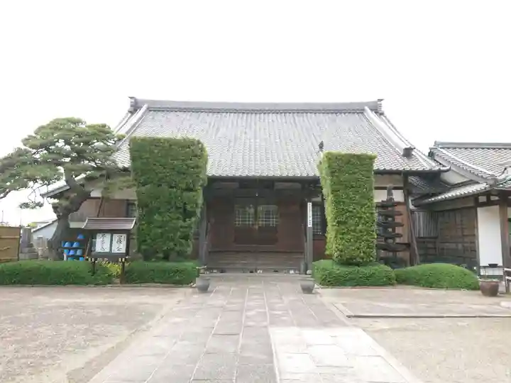林泉寺の本殿・本堂