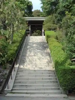 荏柄天神社の山門・神門