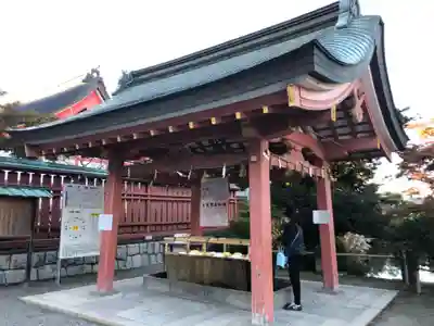 津島神社の手水舎