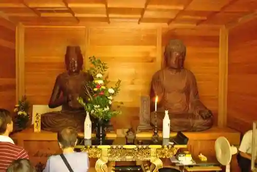 安楽寺釈迦堂(滋賀県)