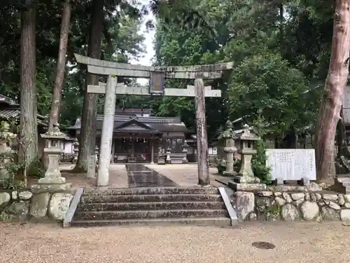 名居神社の鳥居