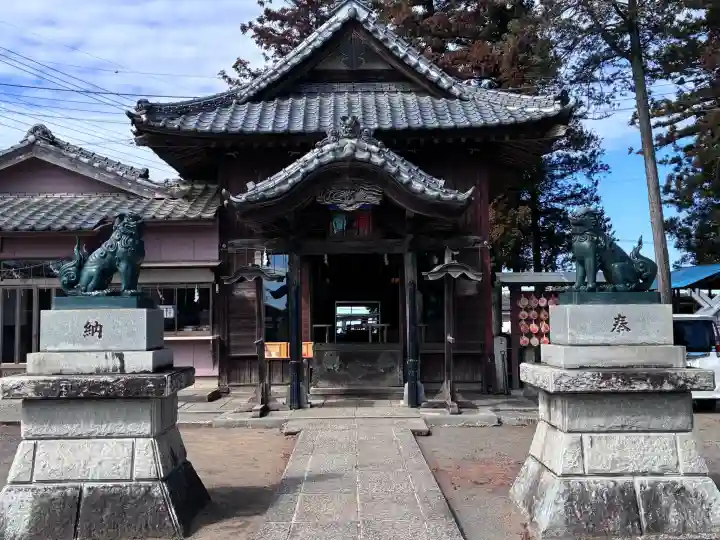 鬼鎮神社の{uncategorized: "未分類", other: "その他", undefined: "問題あり", building: "その他建物", grave: "お墓", sacred_gate: "鳥居", guardian: "狛犬", statue: "像", buddha: "仏像", history: "歴史", nature: "自然", garden: "庭園", animal: "動物", pagoda: "塔", temizu: "手水舎", mountain_gate: "山門・神門", sanctuary: "本殿・本堂", subordinate: "末社・摂社", art: "芸術", scenery: "景色", jizo: "地蔵", ema: "絵馬", goshuin: "御朱印", omikuji: "おみくじ", items: "授与品その他", amulet: "お守り", goshuincho: "御朱印帳", eats: "食事", festival: "お祭り", votive_dance: "神楽", shichigosan: "七五三参", wedding: "結婚式", experience: "体験その他", initially: "初詣", around: "周辺", anti_infection: "感染症対策"}