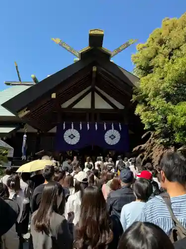 東京大神宮の{uncategorized: "未分類", other: "その他", undefined: "問題あり", building: "その他建物", grave: "お墓", sacred_gate: "鳥居", guardian: "狛犬", statue: "像", buddha: "仏像", history: "歴史", nature: "自然", garden: "庭園", animal: "動物", pagoda: "塔", temizu: "手水舎", mountain_gate: "山門・神門", sanctuary: "本殿・本堂", subordinate: "末社・摂社", art: "芸術", scenery: "景色", jizo: "地蔵", ema: "絵馬", goshuin: "御朱印", omikuji: "おみくじ", items: "授与品その他", amulet: "お守り", goshuincho: "御朱印帳", eats: "食事", festival: "お祭り", votive_dance: "神楽", shichigosan: "七五三参", wedding: "結婚式", experience: "体験その他", initially: "初詣", around: "周辺", anti_infection: "感染症対策"}