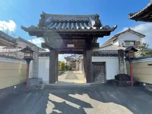 常念寺の{uncategorized: "未分類", other: "その他", undefined: "問題あり", building: "その他建物", grave: "お墓", sacred_gate: "鳥居", guardian: "狛犬", statue: "像", buddha: "仏像", history: "歴史", nature: "自然", garden: "庭園", animal: "動物", pagoda: "塔", temizu: "手水舎", mountain_gate: "山門・神門", sanctuary: "本殿・本堂", subordinate: "末社・摂社", art: "芸術", scenery: "景色", jizo: "地蔵", ema: "絵馬", goshuin: "御朱印", omikuji: "おみくじ", items: "授与品その他", amulet: "お守り", goshuincho: "御朱印帳", eats: "食事", festival: "お祭り", votive_dance: "神楽", shichigosan: "七五三参", wedding: "結婚式", experience: "体験その他", initially: "初詣", around: "周辺", anti_infection: "感染症対策"}
