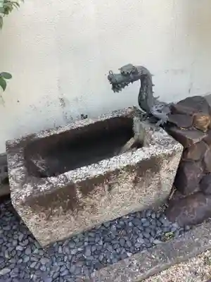 久證寺の手水舎