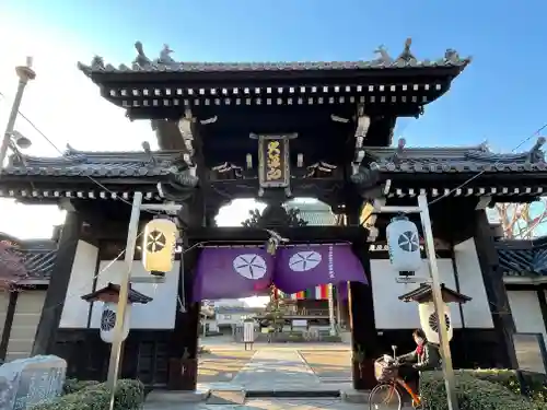 大念佛寺の山門