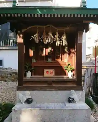 三輪神社の末社・摂社