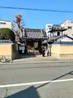 恩楽寺の{uncategorized: "未分類", other: "その他", undefined: "問題あり", building: "その他建物", grave: "お墓", sacred_gate: "鳥居", guardian: "狛犬", statue: "像", buddha: "仏像", history: "歴史", nature: "自然", garden: "庭園", animal: "動物", pagoda: "塔", temizu: "手水舎", mountain_gate: "山門・神門", sanctuary: "本殿・本堂", subordinate: "末社・摂社", art: "芸術", scenery: "景色", jizo: "地蔵", ema: "絵馬", goshuin: "御朱印", omikuji: "おみくじ", items: "授与品その他", amulet: "お守り", goshuincho: "御朱印帳", eats: "食事", festival: "お祭り", votive_dance: "神楽", shichigosan: "七五三参", wedding: "結婚式", experience: "体験その他", initially: "初詣", around: "周辺", anti_infection: "感染症対策"}