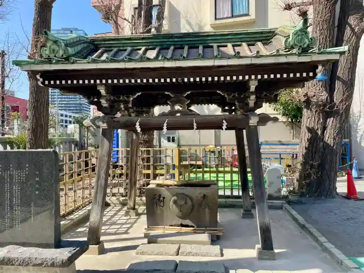 女躰大神の{uncategorized: "未分類", other: "その他", undefined: "問題あり", building: "その他建物", grave: "お墓", sacred_gate: "鳥居", guardian: "狛犬", statue: "像", buddha: "仏像", history: "歴史", nature: "自然", garden: "庭園", animal: "動物", pagoda: "塔", temizu: "手水舎", mountain_gate: "山門・神門", sanctuary: "本殿・本堂", subordinate: "末社・摂社", art: "芸術", scenery: "景色", jizo: "地蔵", ema: "絵馬", goshuin: "御朱印", omikuji: "おみくじ", items: "授与品その他", amulet: "お守り", goshuincho: "御朱印帳", eats: "食事", festival: "お祭り", votive_dance: "神楽", shichigosan: "七五三参", wedding: "結婚式", experience: "体験その他", initially: "初詣", around: "周辺", anti_infection: "感染症対策"}