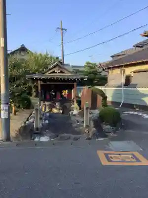 夜泣き地蔵の本殿・本堂