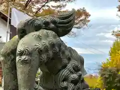 御嶽神社の狛犬