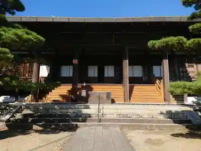 常楽寺の本殿・本堂