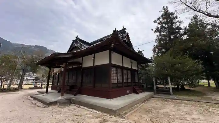 大本八幡神社(岡山県)