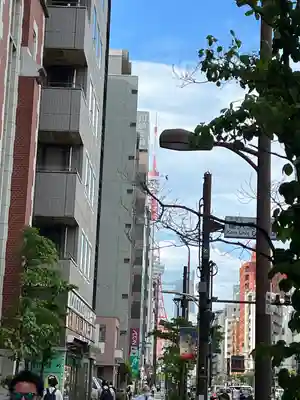 三田春日神社の周辺