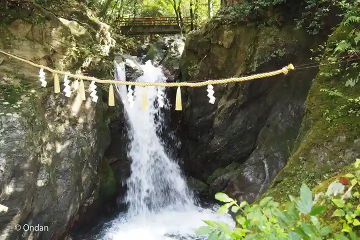 丹生川上神社(中社)(奈良県)