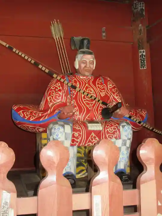 北口本宮冨士浅間神社の像