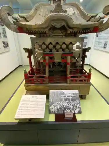 端島神社の{uncategorized: "未分類", other: "その他", undefined: "問題あり", building: "その他建物", grave: "お墓", sacred_gate: "鳥居", guardian: "狛犬", statue: "像", buddha: "仏像", history: "歴史", nature: "自然", garden: "庭園", animal: "動物", pagoda: "塔", temizu: "手水舎", mountain_gate: "山門・神門", sanctuary: "本殿・本堂", subordinate: "末社・摂社", art: "芸術", scenery: "景色", jizo: "地蔵", ema: "絵馬", goshuin: "御朱印", omikuji: "おみくじ", items: "授与品その他", amulet: "お守り", goshuincho: "御朱印帳", eats: "食事", festival: "お祭り", votive_dance: "神楽", shichigosan: "七五三参", wedding: "結婚式", experience: "体験その他", initially: "初詣", around: "周辺", anti_infection: "感染症対策"}